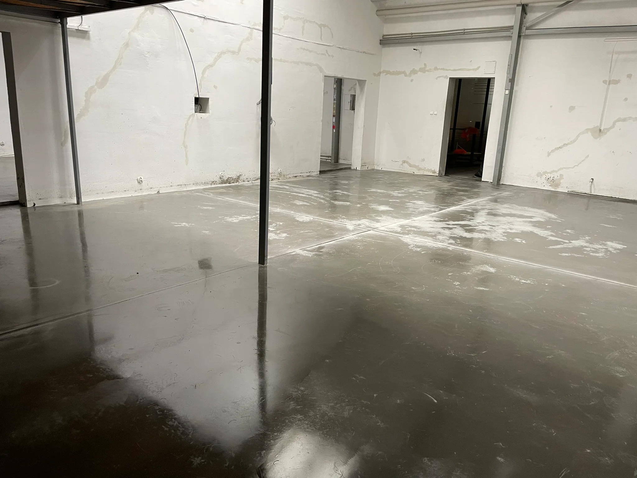 Industrial flooring at home